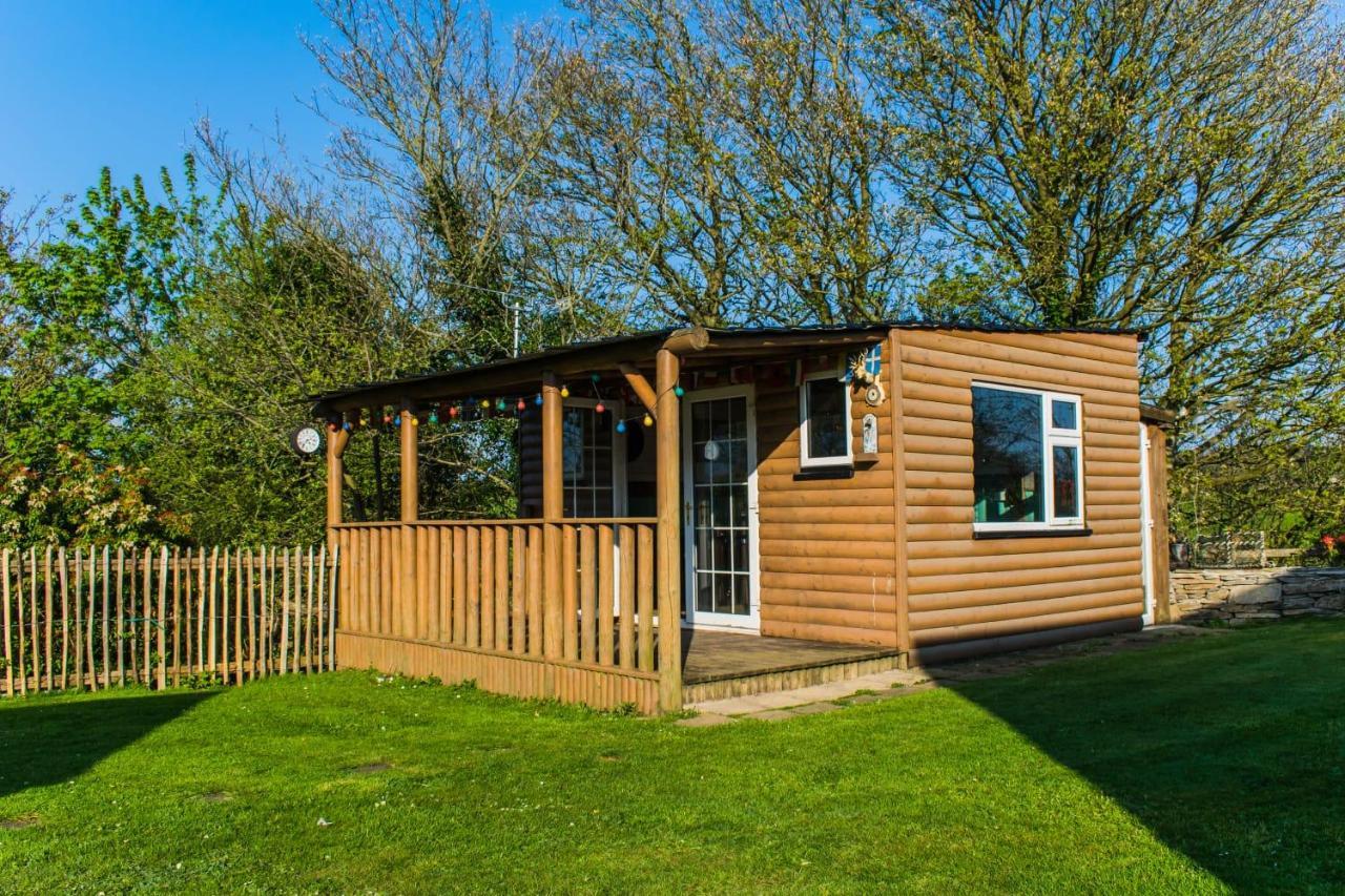 The Heights & Hollows Farmhouse, Saul, Downpatrick, Sleeps 14 ภายนอก รูปภาพ